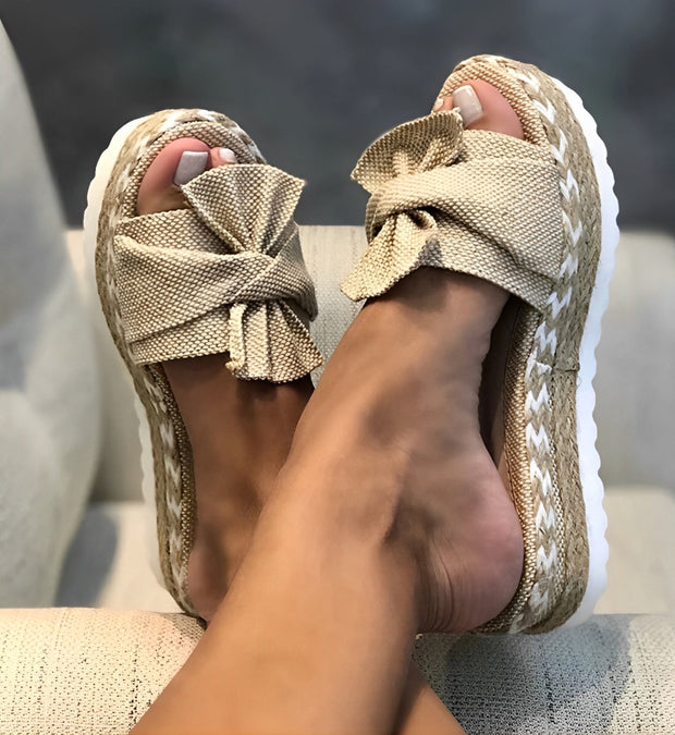 Seashell Ribbon Sandals