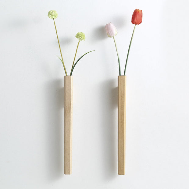 wooden-hanging-wall-vase-set-with-flowers